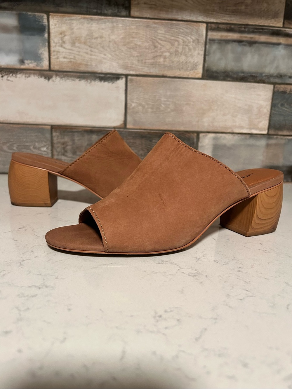 🍀Lucky Brand Nicholia Brown Leather Mules Sandals Chunky Block Heel - Picture 5 of 16